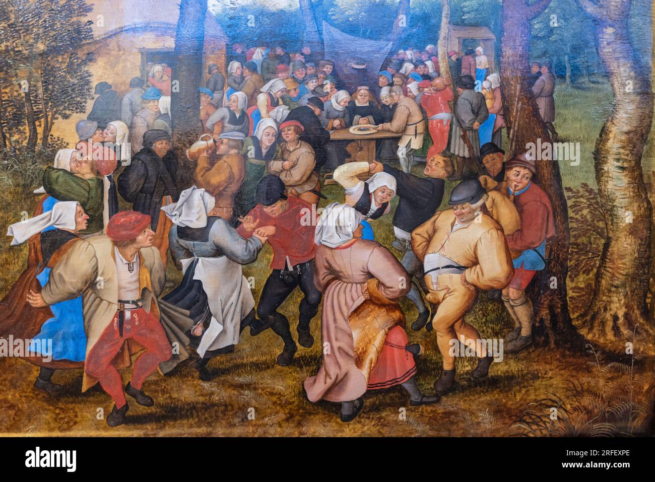 Francia, Aude, Narbonne, Palazzo Arcivescovile che ospita il museo di arte e storia e il museo archeologico, dipinto su legno di Pieter Breughel intitolato ballo nuziale, 1620 Foto Stock