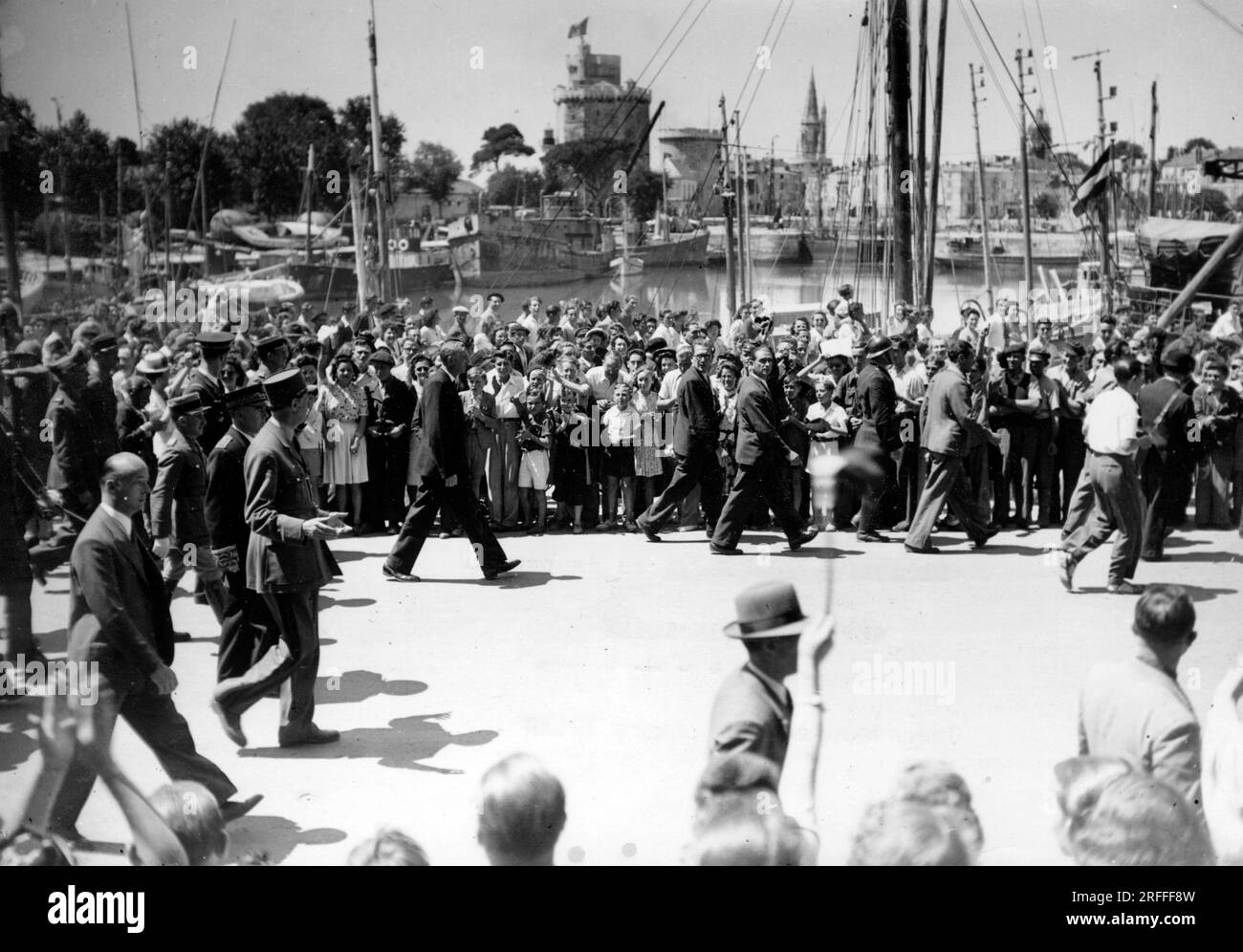 Voyage du General Charles de Gaulle (1890-1970) a la Rochelle - Photographie 25 juillet 1945 Foto Stock