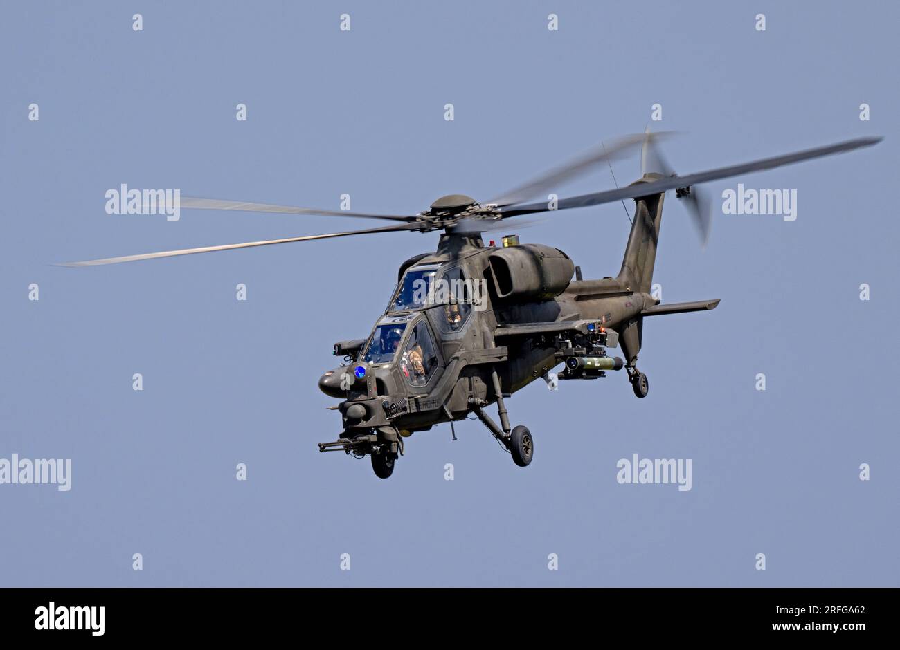 Agusta AH-129D Mangusta dell'Esercito Italiano durante l'esposizione al tatuaggio Royal International Air Foto Stock