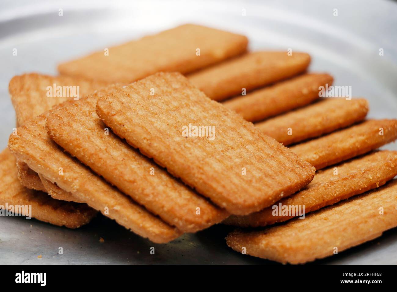 biscotti zuccherati dolci o ad alto contenuto calorico o biscotti in primo piano Foto Stock