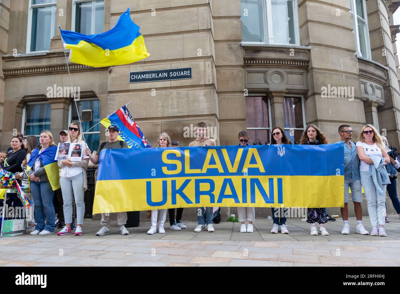 Manifestazione anti-Russia, contro l'invasione dell'Ucraina. Birmingham. 2023 Foto Stock