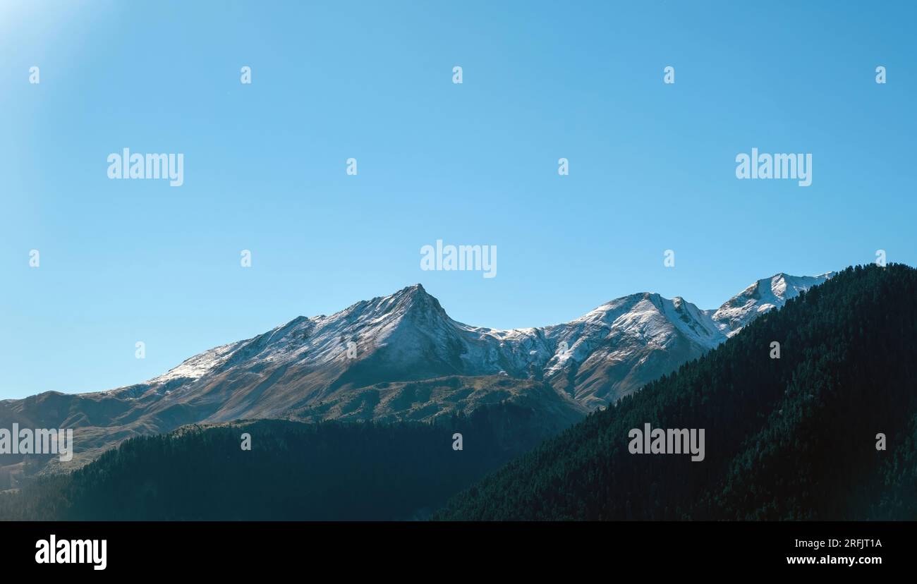 Catena montuosa del pindo immagini e fotografie stock ad alta risoluzione -  Alamy