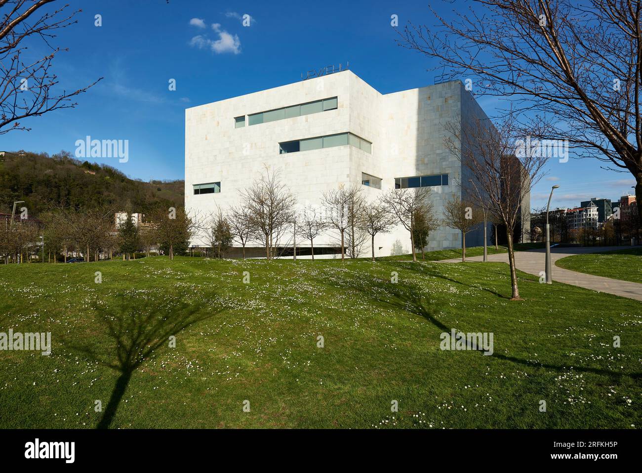 Universidad del pais vasco immagini e fotografie stock ad alta risoluzione  - Alamy