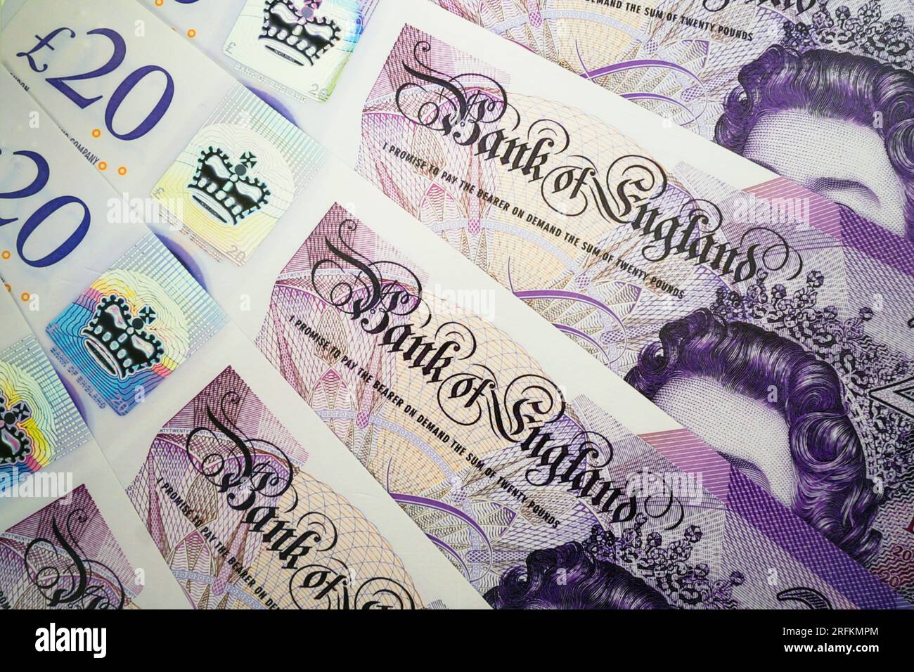 Londra, Inghilterra, Regno Unito - 5 maggio 2023. Soldi inglesi, banconote da venti sterline. Sterline britanniche, sterline britanniche, banconote in sterline inglesi in mostra al Bank of England Museum. Foto Stock