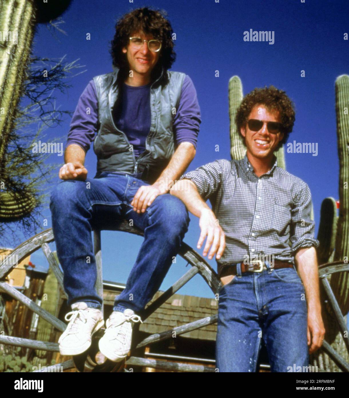Raising Arizona anno : 1987 USA Direttore : Joel Coen, Ethan Coen Joel Coen, Ethan Coen Shooting Picture Foto Stock