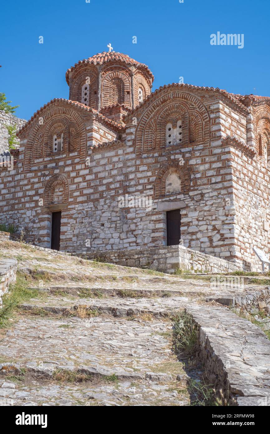 Storica chiesa ortodossa al Castello di Berat, Berat, Albania Foto Stock