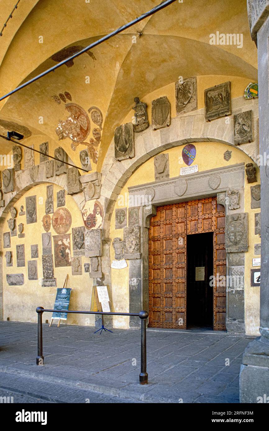 Italia Toscana San Giovanni Valdarno D'Arnolfo palazzo loggia Foto Stock
