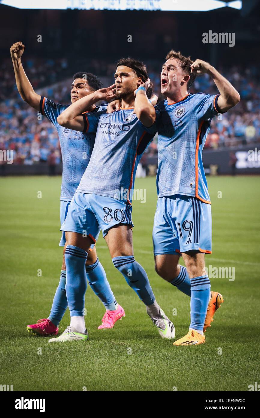 Il NYCFC celebra il gol segnato dal Mid Fielder Justin Haak (80), che è stato richiamato a causa di partite fuori squadra durante la partita MLS vs Liga MX, domenica 23 luglio 2023 al Citi Field di New York, New York. L'Atlas FC ha sconfitto il NYCFC per 1-0. (Ariel Fox/immagine dello sport) Foto Stock