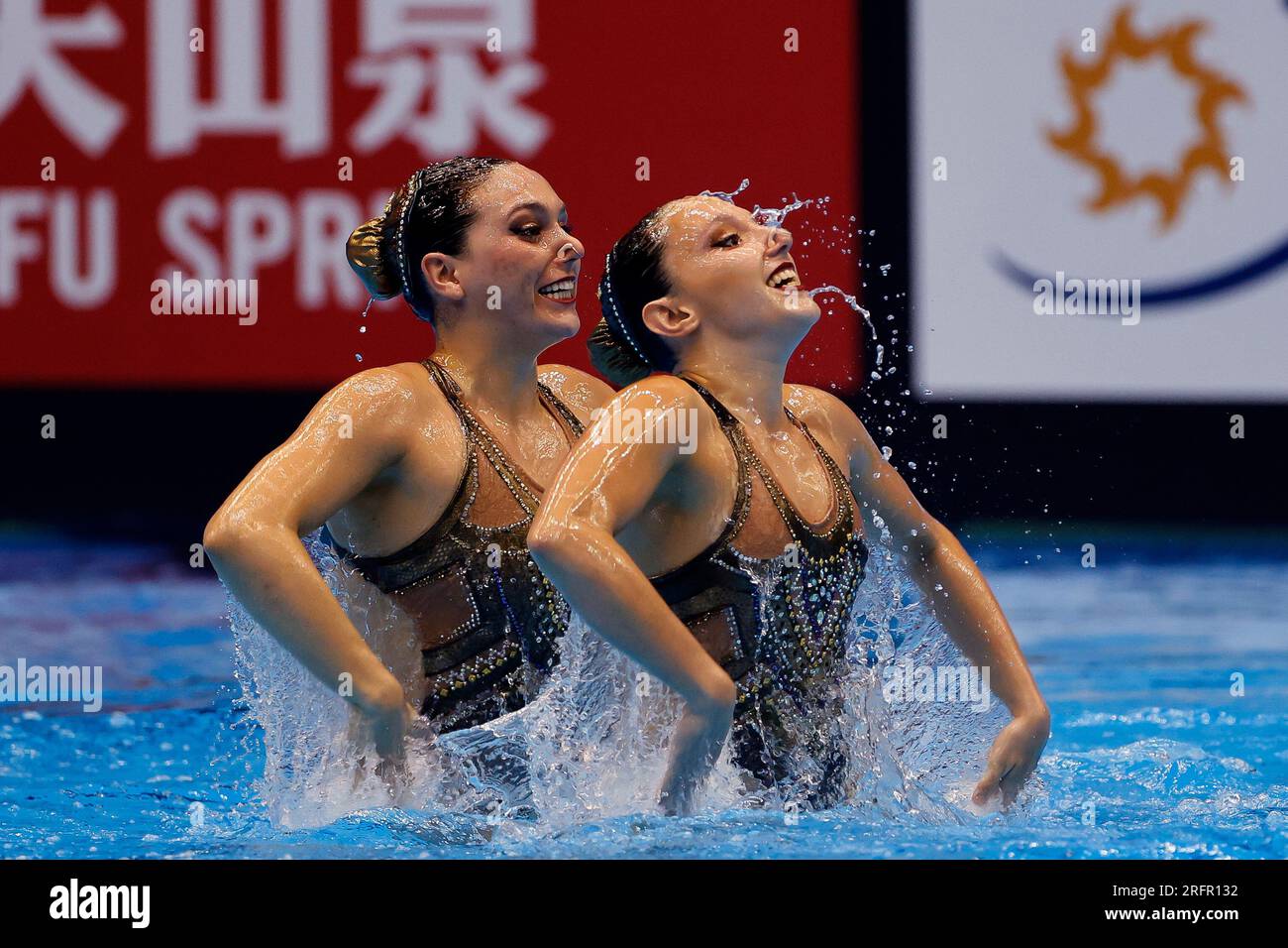 Fukuoka, Giappone. 14 luglio 2023: Rocio Vargas Paris e Isidora Letelier Martinez del Cile gareggiano nel Women Duet Technical il primo giorno durante i Campionati mondiali di acquari di Fukuoka 2023 alla Marine Messe Fukuoka Hall B a Fukuoka, Giappone. 14 luglio 2023. (Foto di Nikola Krstic/Alamy) Foto Stock