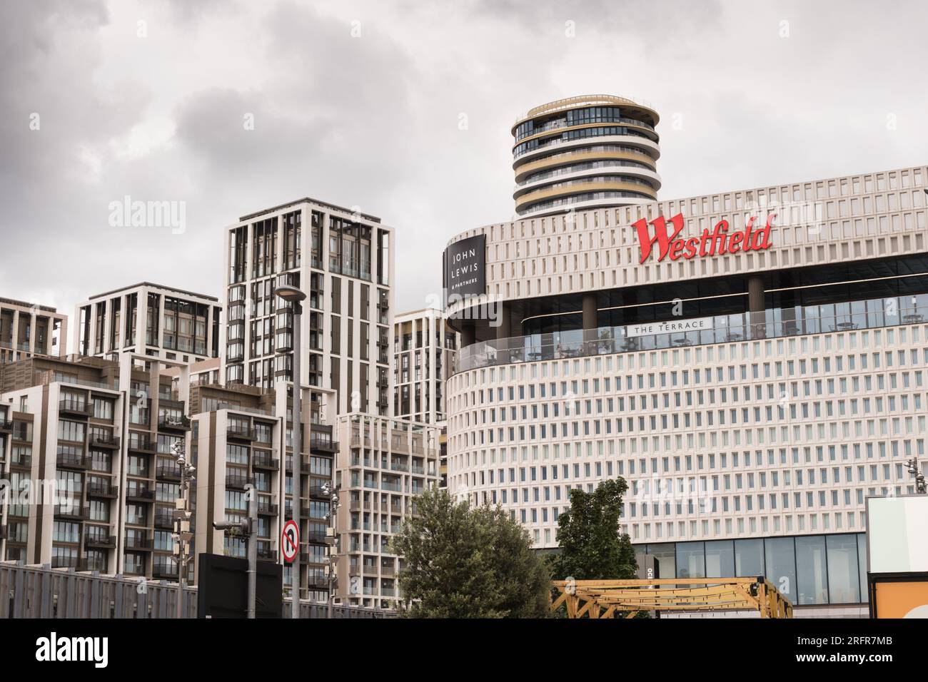 Westfield London - un centro commerciale a White City nel borgo londinese di Hammersmith e Fulham, Londra, Inghilterra, Regno Unito Foto Stock