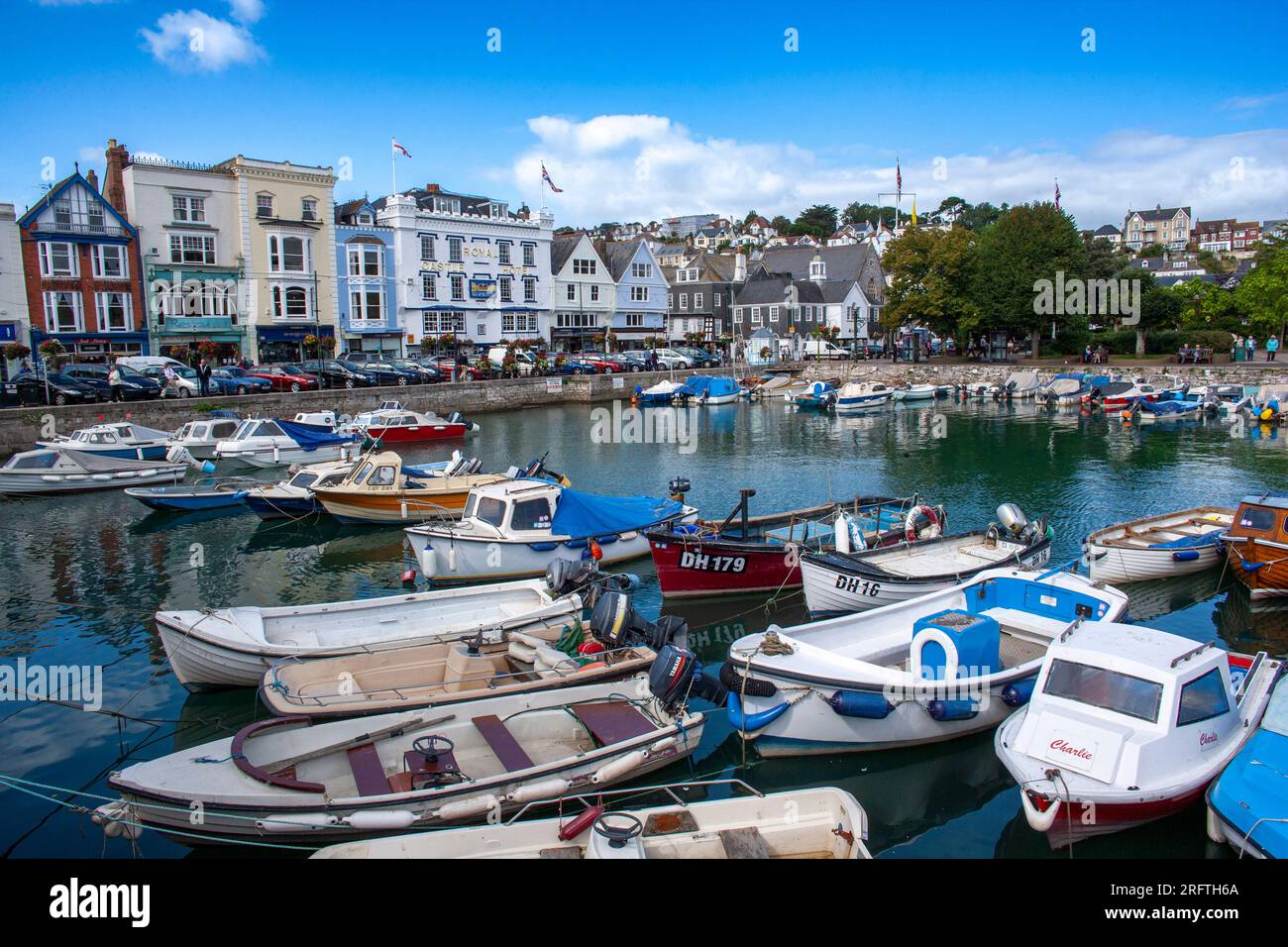 Porticciolo per imbarcazioni presso il porto di Dartmouth, Devon, Inghilterra - Foto Stock