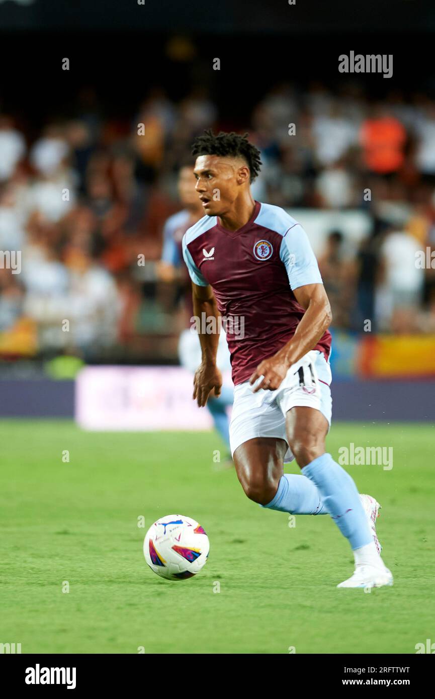 Ollie Watkins dell'Aston Villa Football Club in azione durante la Liga EA Sport Regular PRE Season il 5 agosto 2023 allo Stadio Mestalla (Valencia, la Foto Stock