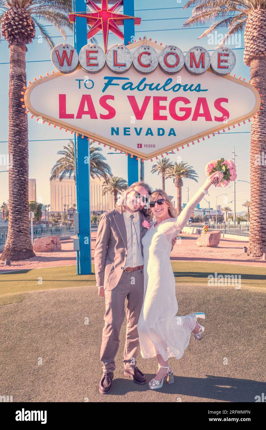 Matrimonio a Las Vegas, Nevada, con tema Johnny Cash. Foto Stock