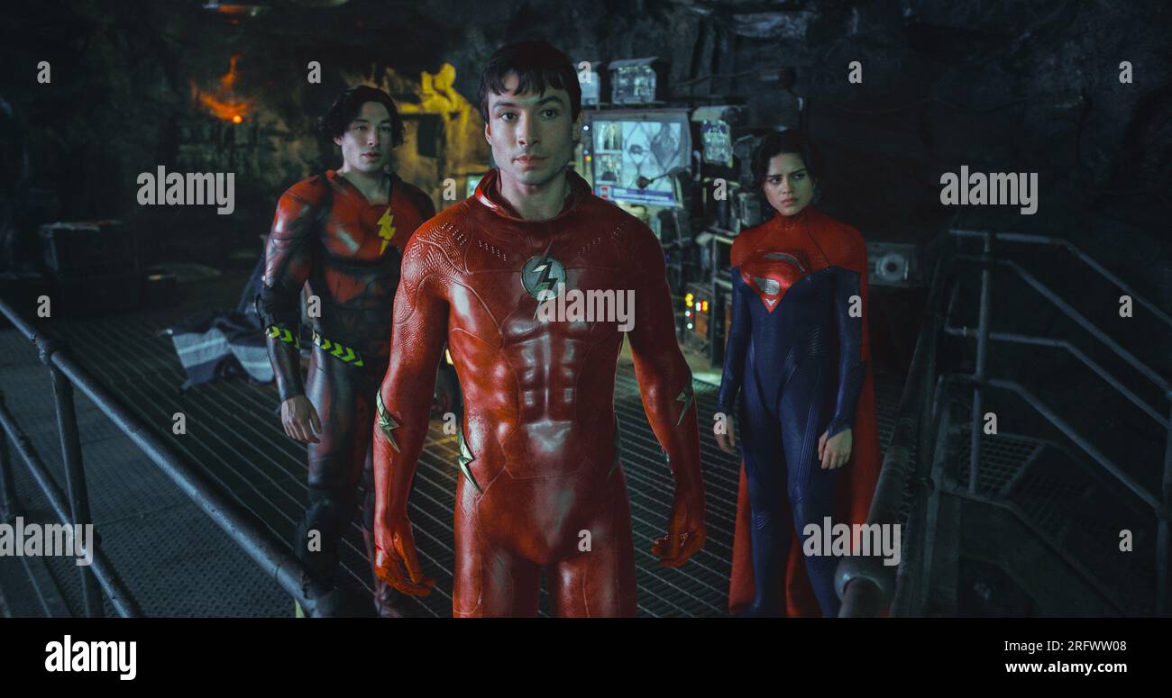 Il film Flash Ezra Miller & Sasha Calle Foto Stock