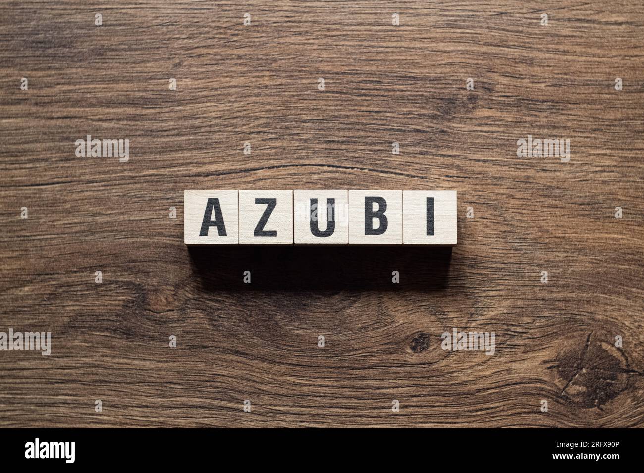 Azubi - apprendista sul tedesco, concetto di parola sui blocchi di costruzione, testo Foto Stock