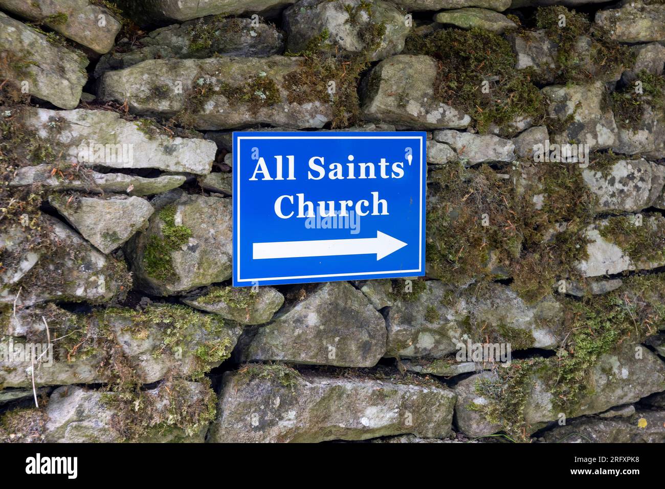 Indicazioni per la chiesa di tutti i Santi. Orton a Westmorland Foto Stock