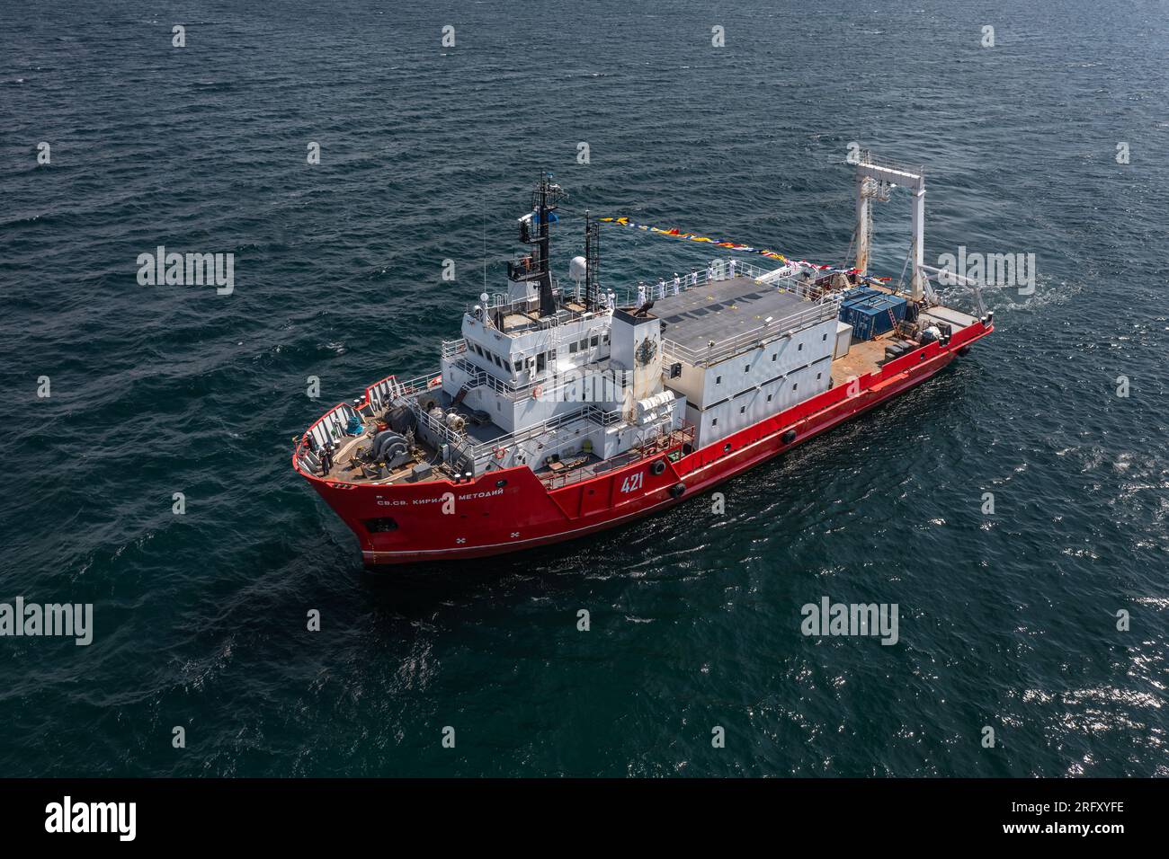 Nessebar, Burgas, Bulgaria - 08.02.2023, nave bulgara di ricerca scientifica 'St Cyril e Methodius Foto Stock