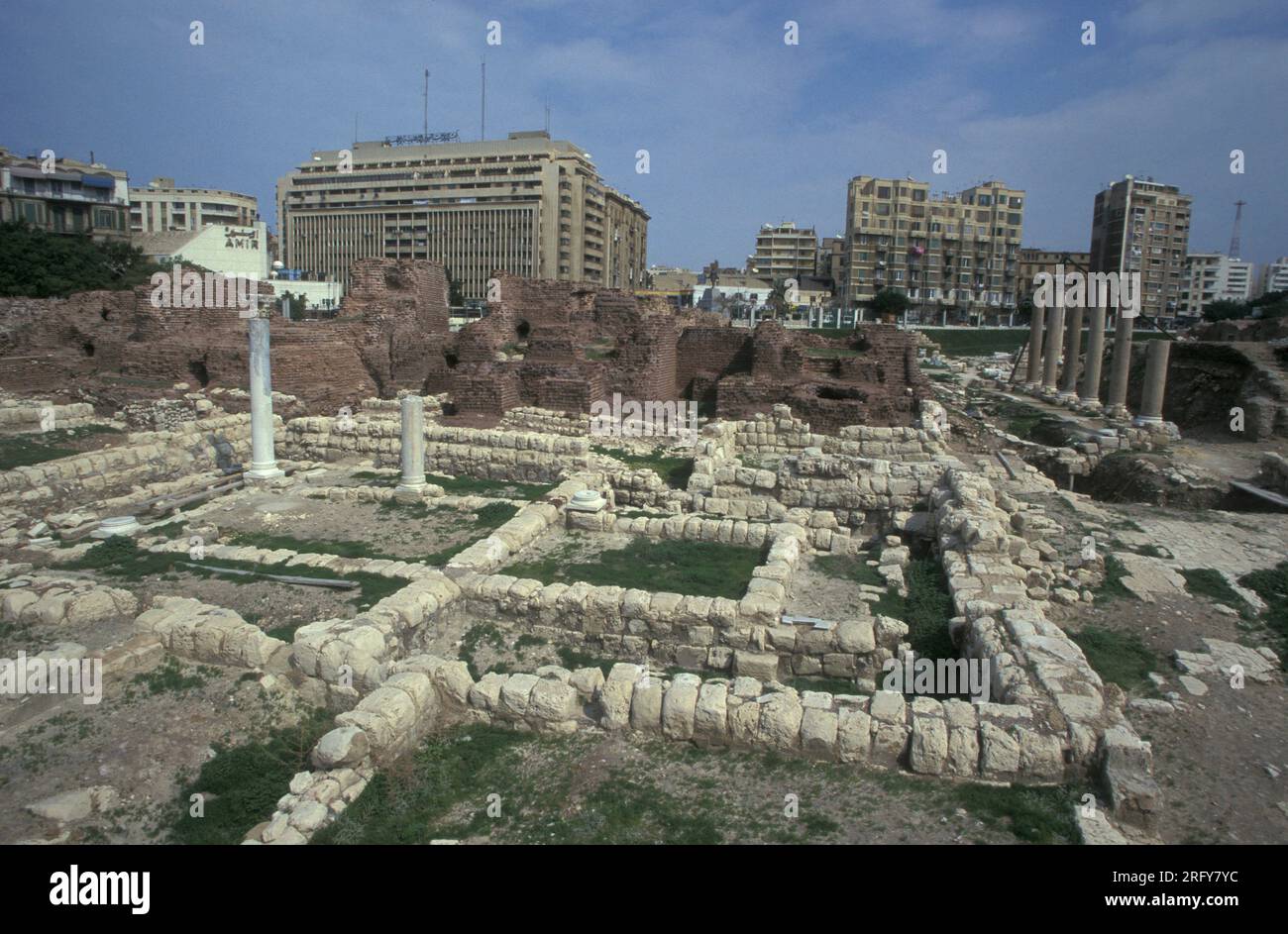 Il sito archeologico presso il Pompei Pillar Column Park nel centro della città di Alessandria sul Mar Mediterraneo in Egitto, in Nord Africa. Egitto, Foto Stock