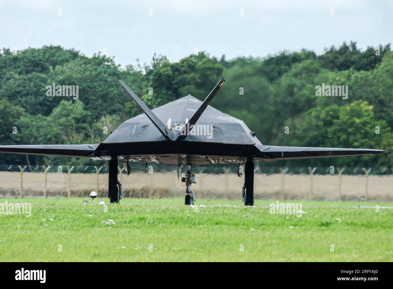 Lockheed F-117 Nighthawk caccia stealth, aereo da attacco stealth bimotore  sviluppato dalla Securitive Skunk Works di Lockheed. JET USAF Foto stock -  Alamy