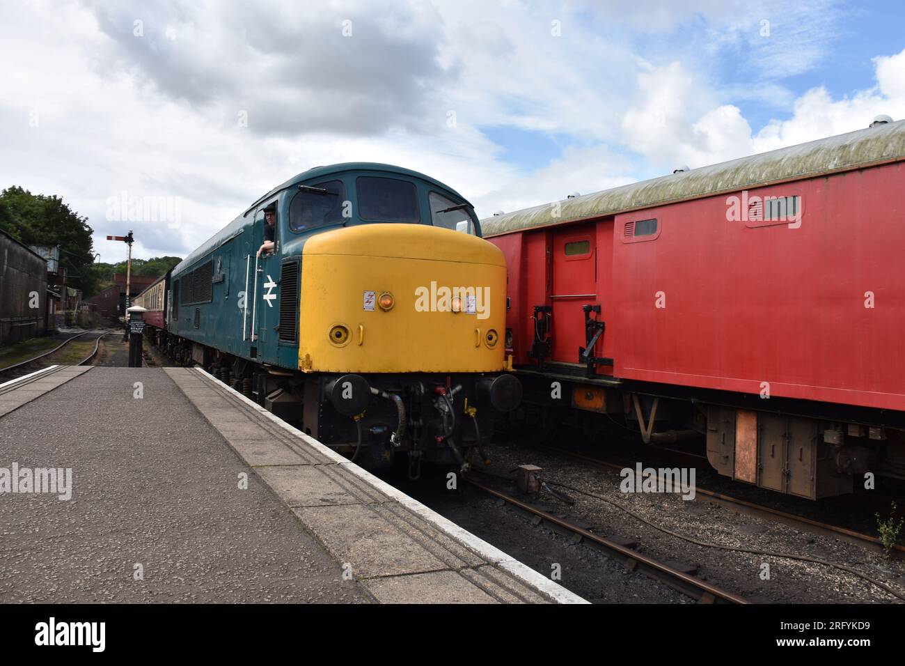 Classe 45 no 45041 'Royal Tank Regiment' presso la Nene Valley Railway il 30 luglio 2023 Foto Stock