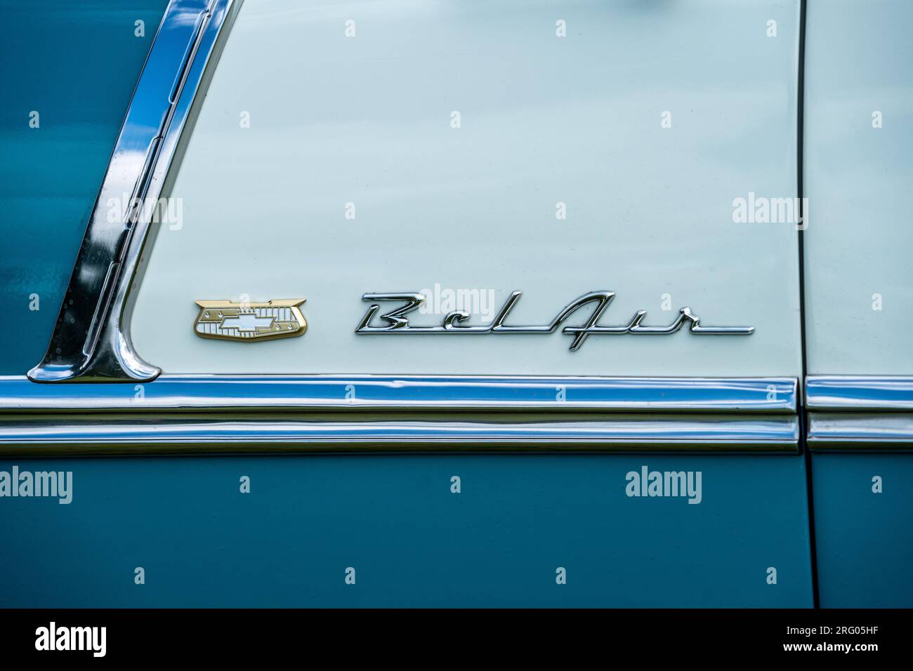 Primo piano del logo della porta laterale Chevrolet bel Air Foto Stock