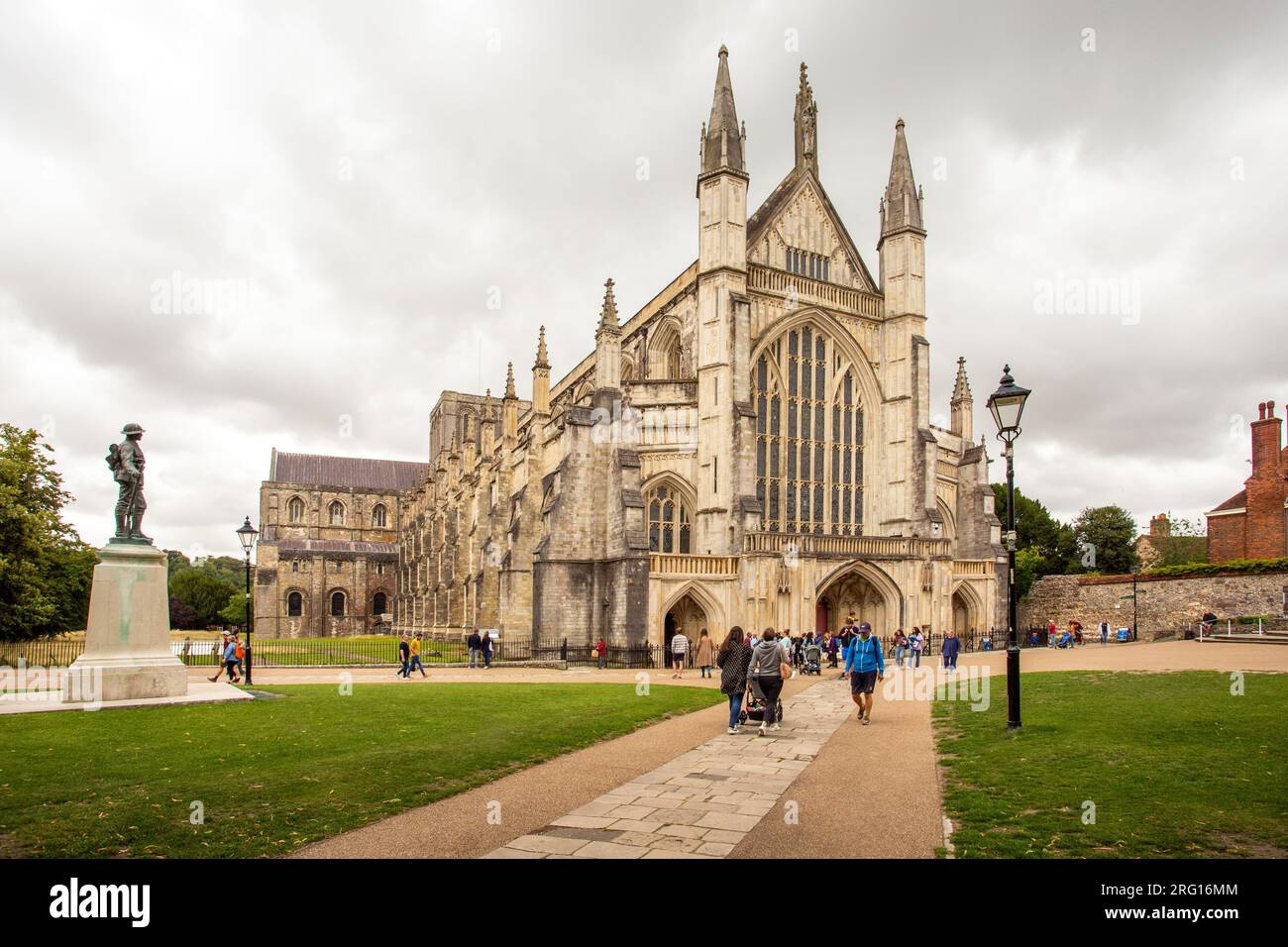 Cattedrale di Winchester nell'Hampshire, città di Winchester, Inghilterra, Regno Unito Foto Stock