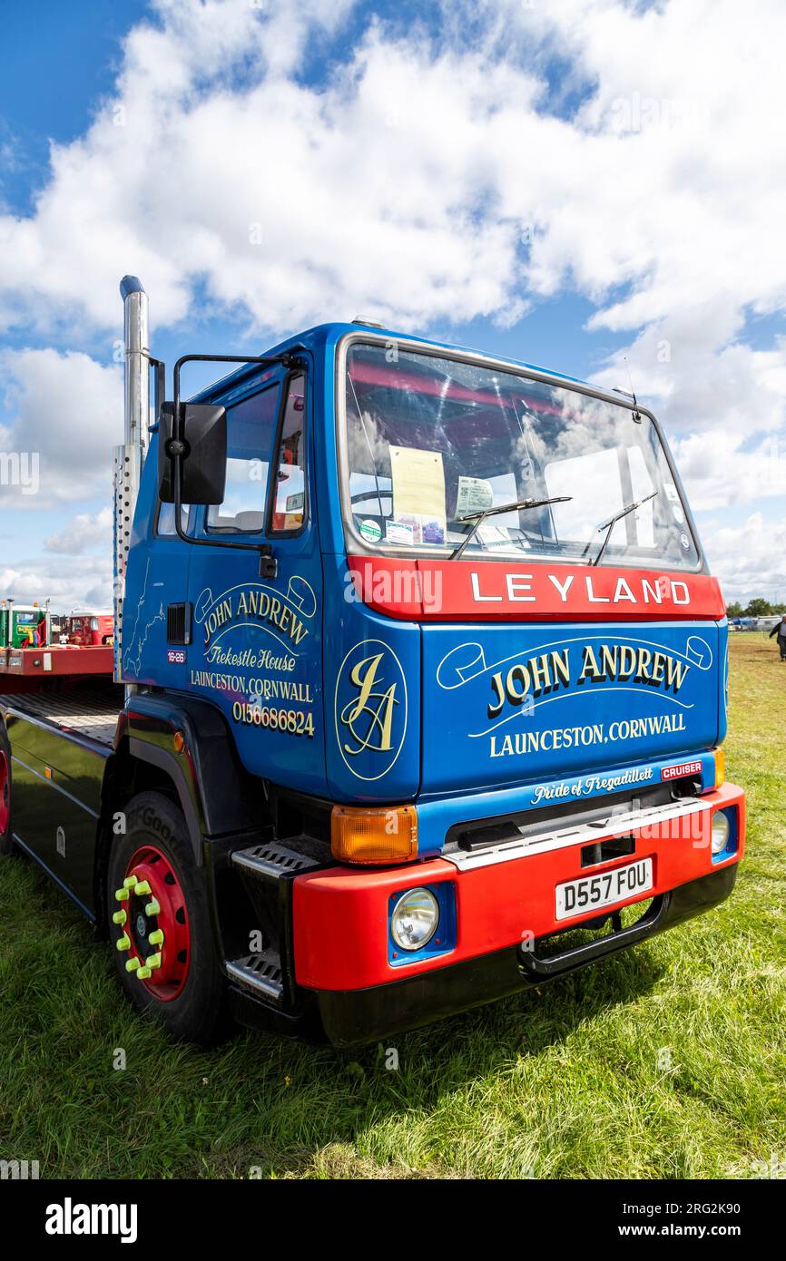 Leyland Truck. 47th Annual Gloucestershire Vintage and Country Extravaganza, South Cerney Airfiled, Cirencester. REGNO UNITO Foto Stock