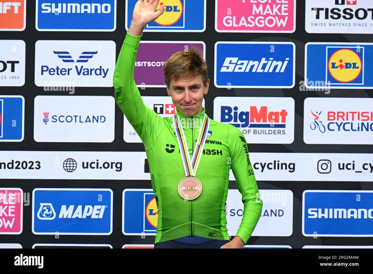 Tadej Pogacar conquista la terza e una medaglia di bronzo nel campionato del mondo 2023 su strada a Glasgow Foto Stock