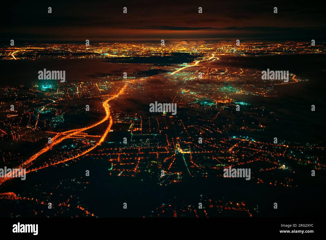 Vista aerea delle luci della città, Mosca Foto Stock