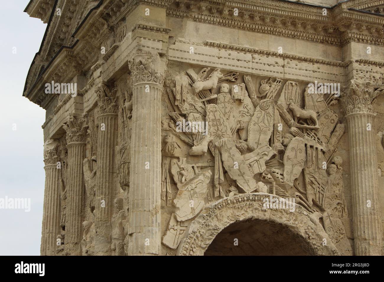 Facciata esterna dell'Arco di Trionfo d'Arancio Foto Stock