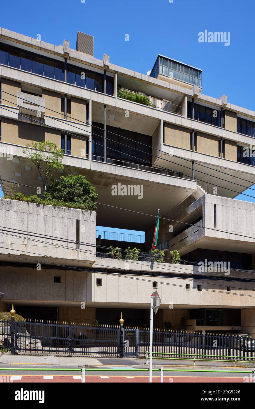 Ambasciata del Kuwait a Tokyo, disegnata da Tange Kenzo (1970); Minato, Tokyo, Giappone Foto Stock