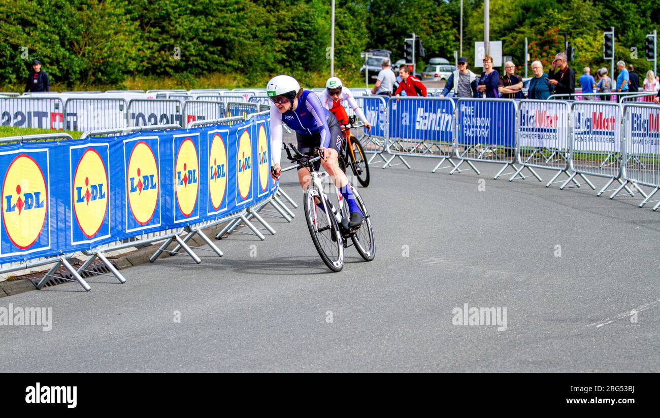 Dundee, Tayside, Scozia, Regno Unito. 7 agosto 2023. Campionati del mondo di ciclismo UCI: I Campionati del mondo di ciclismo UCI si terranno nella città della scoperta, con un percorso di 22,8 km e 89 m di arrampicata. La Gran Fondo Road Race ha inizio sulla West Grange Road a est di Dundee. I ciclisti pedaleranno quindi in direzione nord-est su Arbroath Road, che fa parte della A92, verso Arbroath prima di svoltare a nord-est a Salmon's Muir, due miglia a nord di Carnoustie, e tornare lungo la A92 fino al traguardo di Dundee. Crediti: Dundee Photographics/Alamy Live News Foto Stock