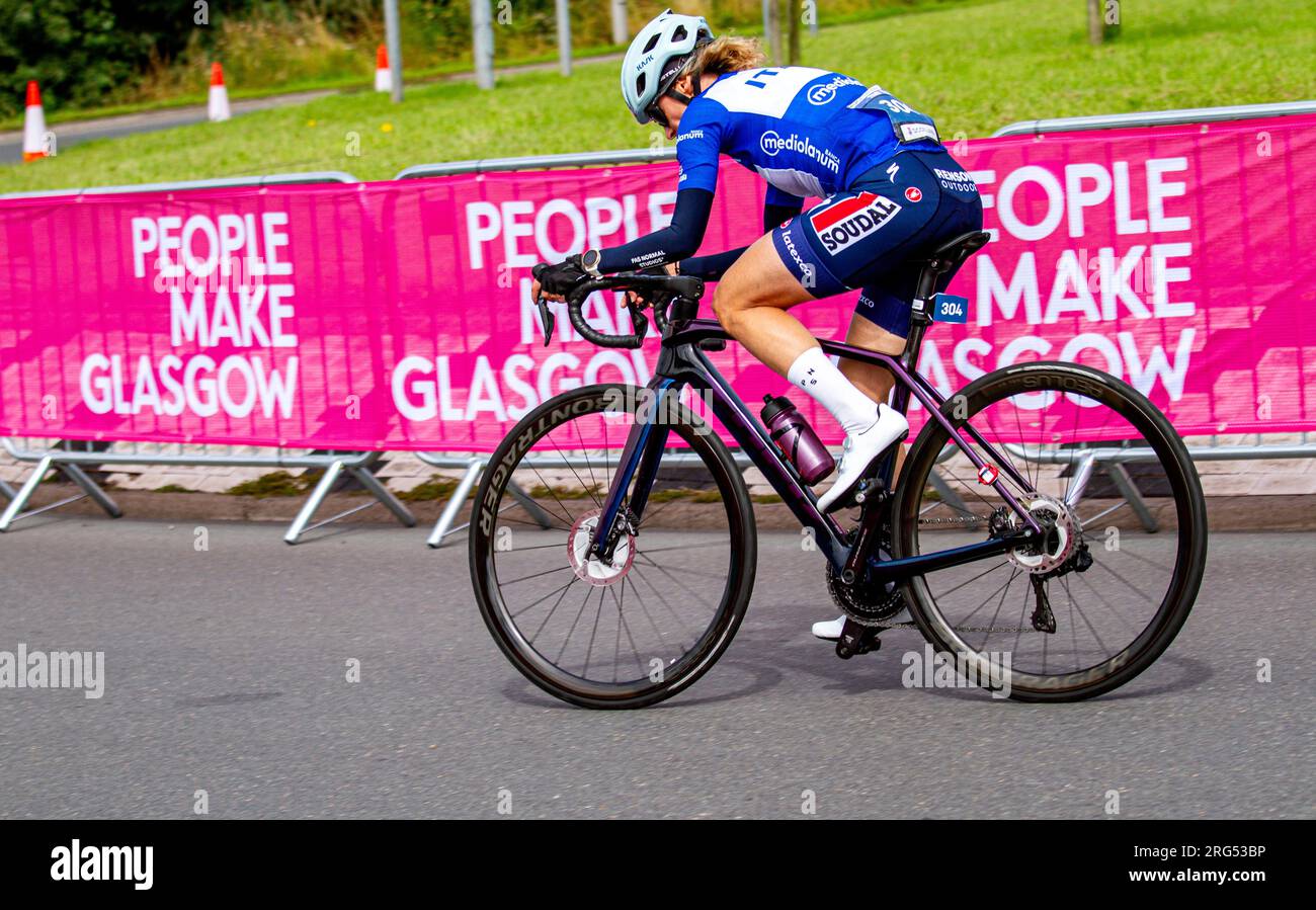 Dundee, Tayside, Scozia, Regno Unito. 7 agosto 2023. Campionati del mondo di ciclismo UCI: I Campionati del mondo di ciclismo UCI si terranno nella città della scoperta, con un percorso di 22,8 km e 89 m di arrampicata. La Gran Fondo Road Race ha inizio sulla West Grange Road a est di Dundee. I ciclisti pedaleranno quindi in direzione nord-est su Arbroath Road, che fa parte della A92, verso Arbroath prima di svoltare a nord-est a Salmon's Muir, due miglia a nord di Carnoustie, e tornare lungo la A92 fino al traguardo di Dundee. Crediti: Dundee Photographics/Alamy Live News Foto Stock