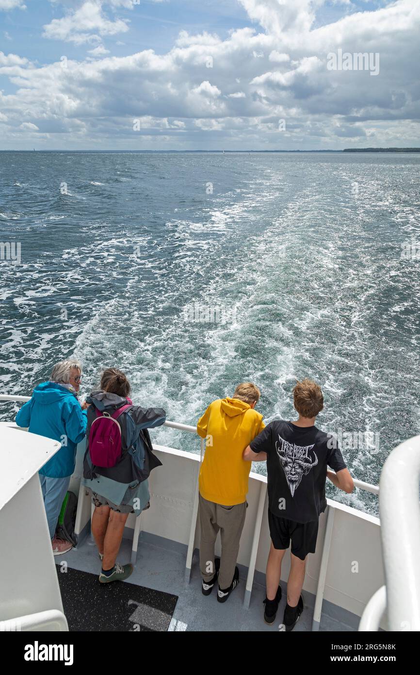 Persone in barca vicino a Sønderborg, Syddanmark, Danimarca Foto Stock