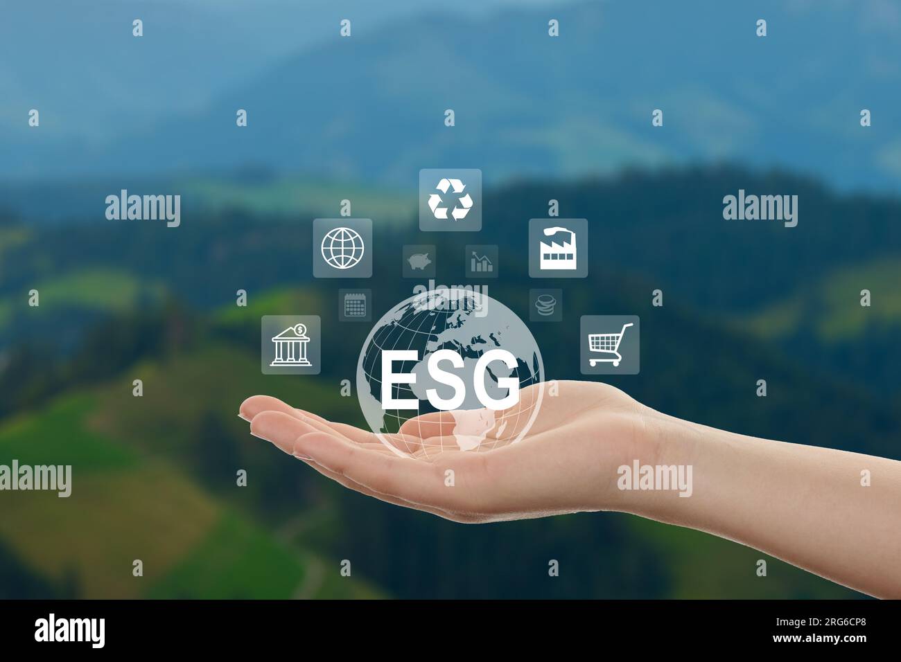 Concetto che illustra la questione delle emissioni di biossido di carbonio e il suo impatto sulla natura sotto forma di stagno sotto forma di simbolo di co2 situato in una lussureggiante . Foto Stock