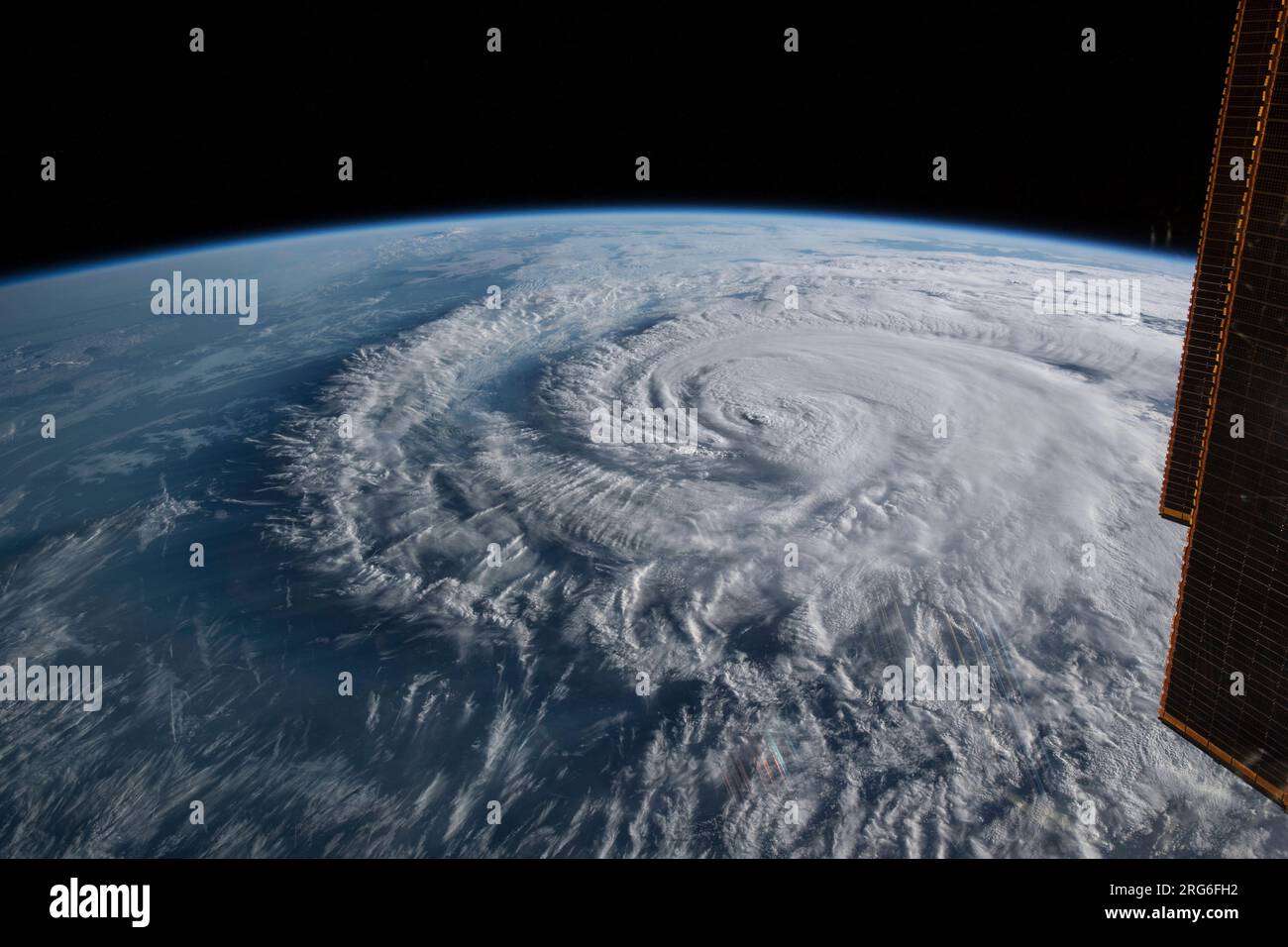 Vista dallo spazio dell'uragano Florence mentre stava sbarcando vicino a Wrightsville Beach, North Carolina. Foto Stock