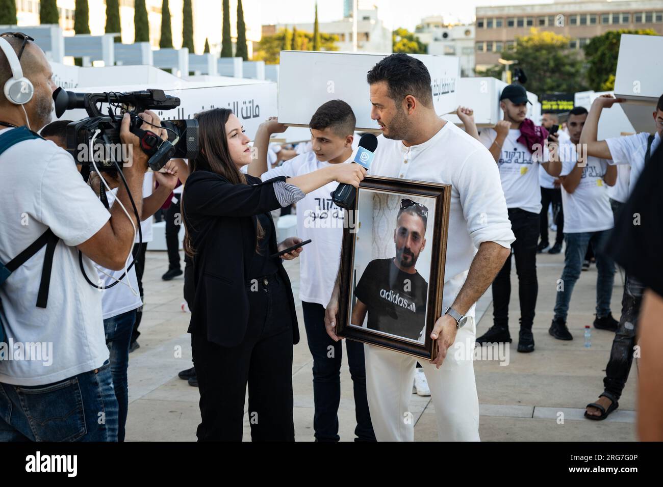 Una marcia di protesta contro il governo ignorando la violenza nella comunità araba, Tel Aviv, Israele, agosto 2023 Foto Stock