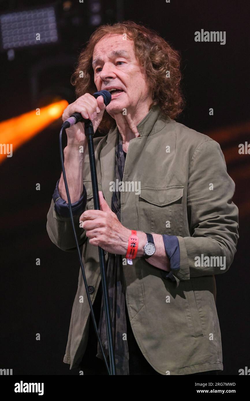 Colin Blunstone degli Zombies che si esibisce al Wickham Festival. 6 agosto 2023 Foto Stock