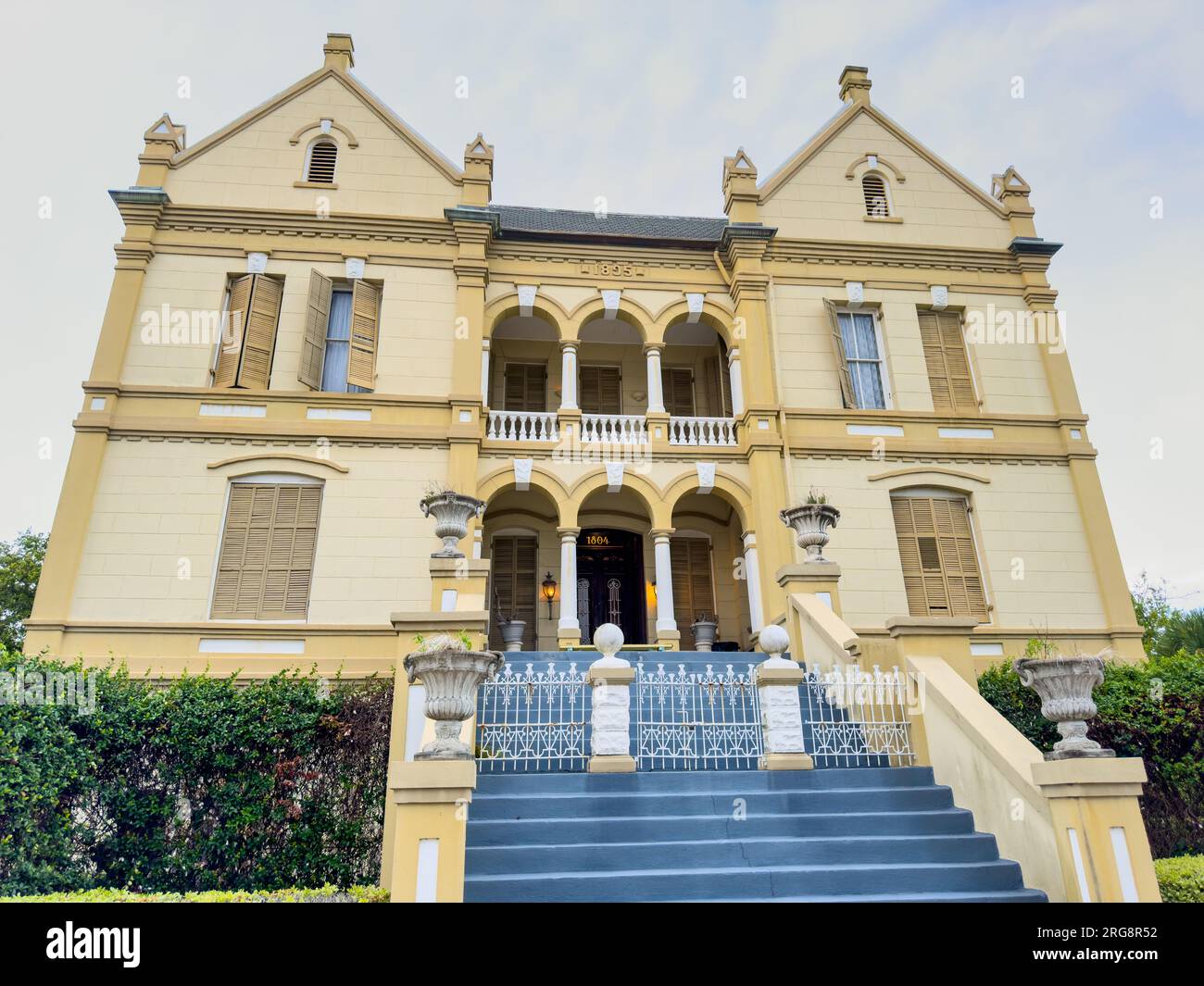 Galveston, Texas, USA - 23 luglio 2023: Case storiche a Galveston Beach, Texas Foto Stock