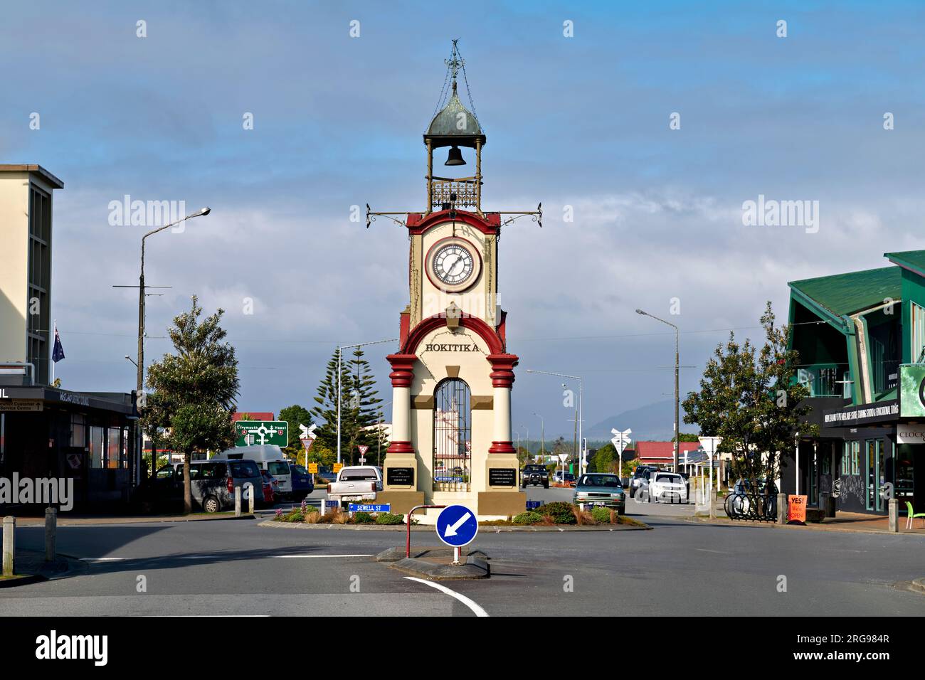 Hokitika. Nuova Zelanda. La torre dell'orologio in centro Foto Stock