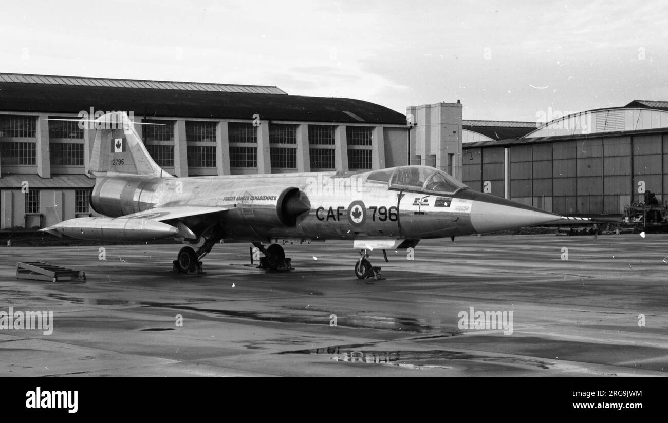 Forze armate canadesi Lockheed/Canadair CF-104 12796 (più tardi 10496) al Raf Leuchars. Foto Stock