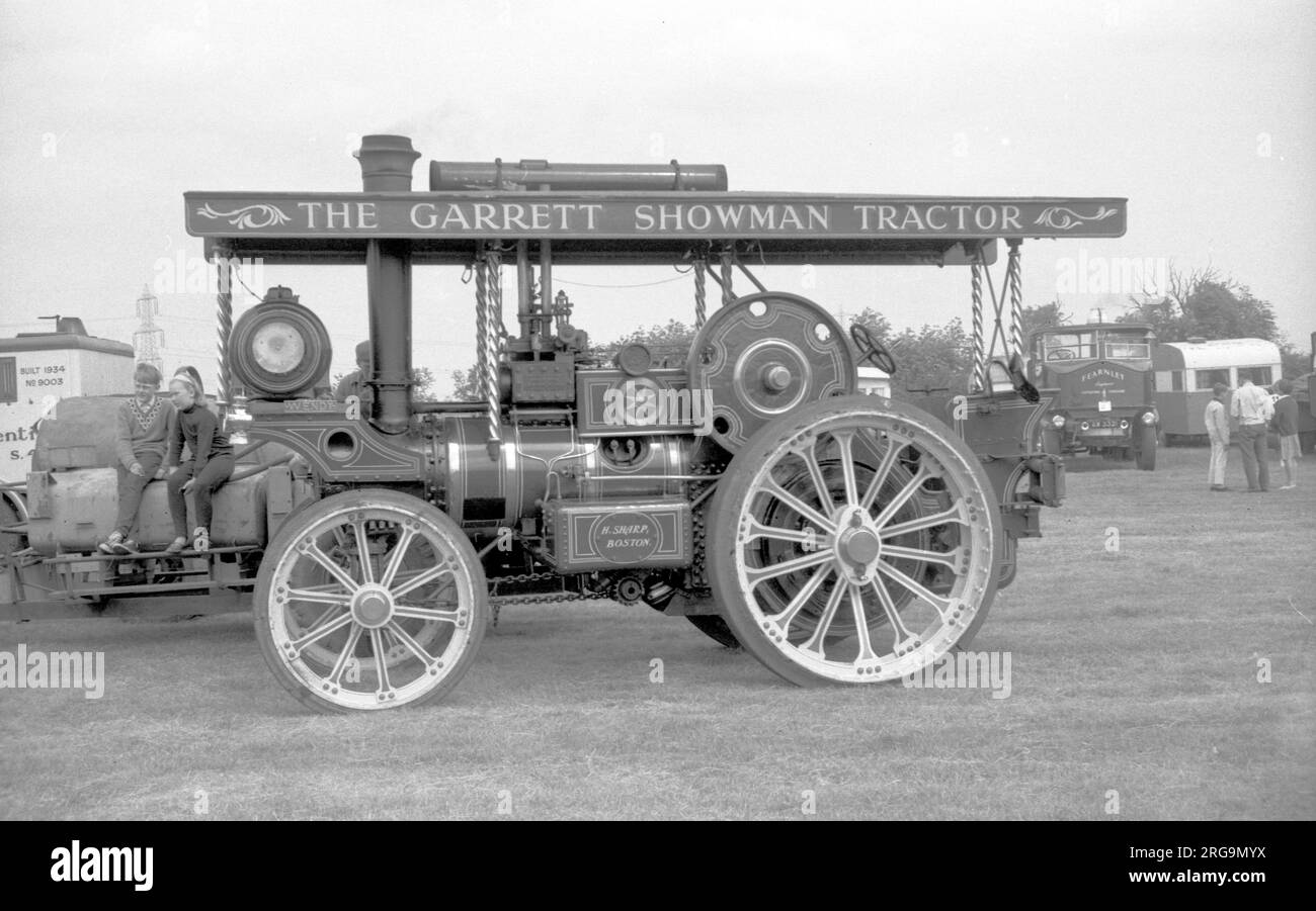 Sconosciuto trattore di Garrett Showman, costruito da Richard Garrett & Sons a Leiston in Suffolk. Foto Stock