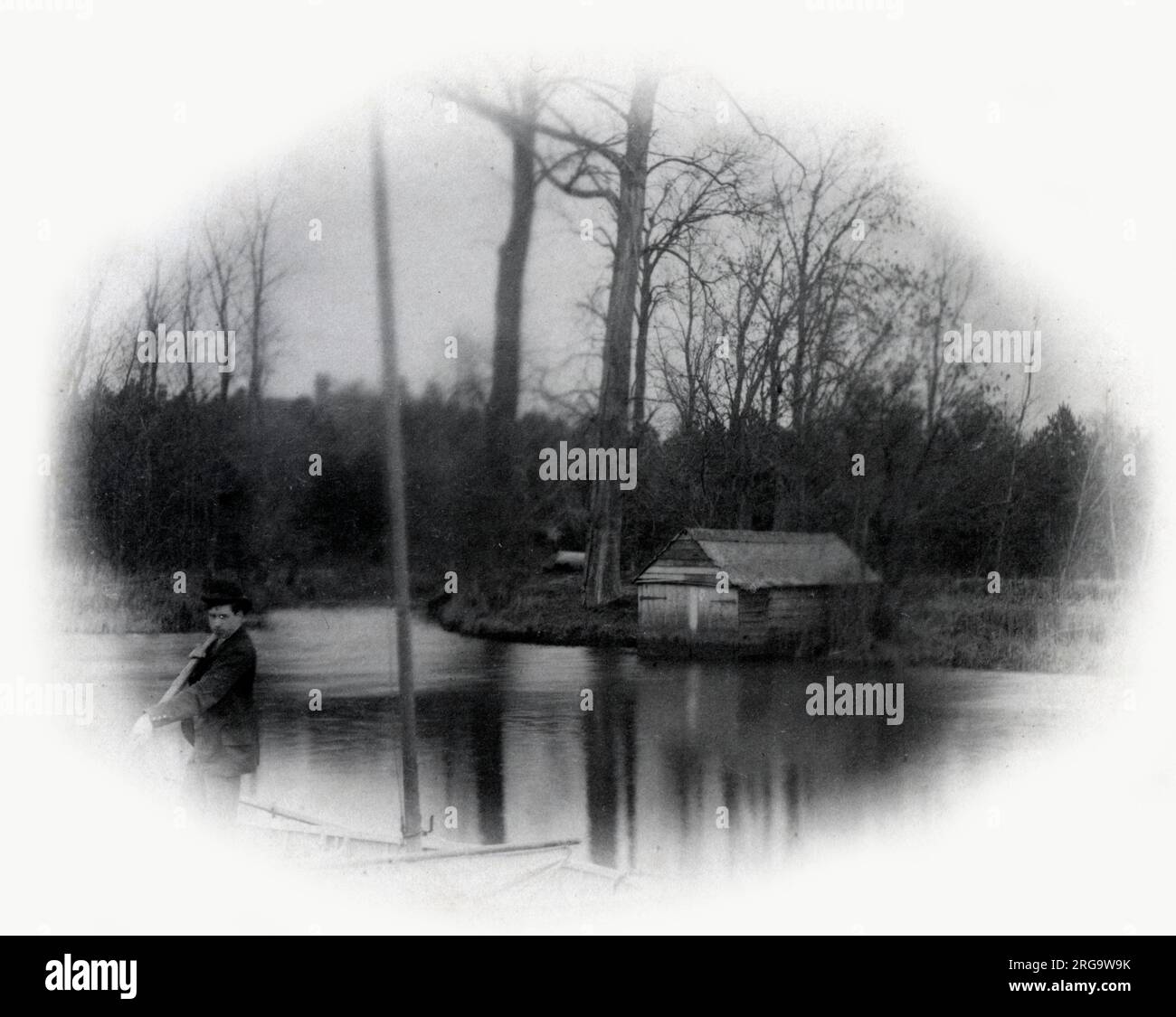 Vista sul fiume Waveney, che forma il confine tra Suffolk e Norfolk, Regno Unito Foto Stock