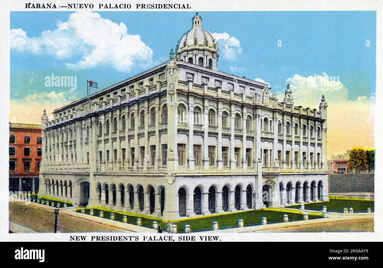 Havana, Cuba - Palazzo del nuovo Presidente, vista laterale. Foto Stock