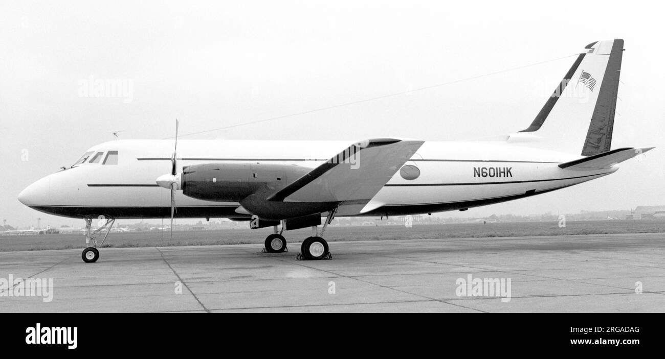Grumman G.159 Gulfstream i N601HK (msn 5), di H K Porter Company Inc, circa 1959-1964, presso l'aeroporto di Heathrow. Foto Stock