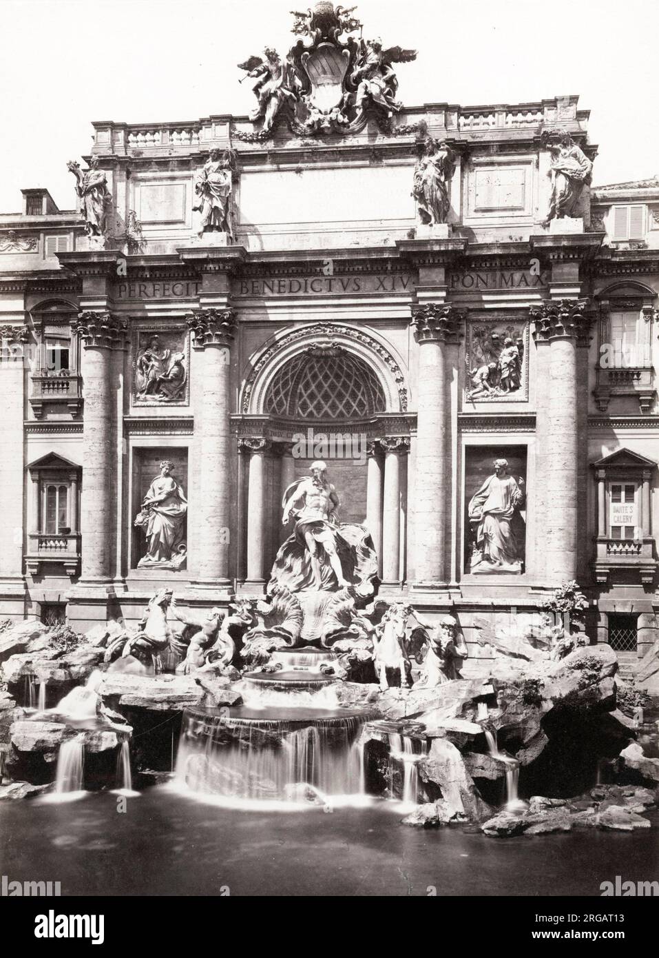 Fotografia d'epoca del XIX secolo: Fontana di Trevi, Roma, Italia. Foto Stock