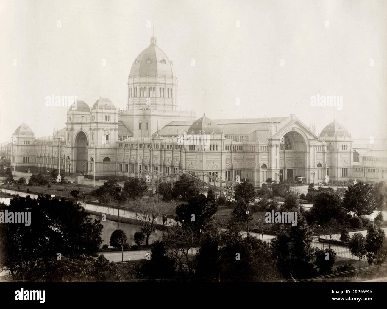 Fotografia d'epoca del XIX secolo: Il Royal Exhibition Building è un edificio patrimonio dell'umanità a Melbourne, Victoria, Australia, costruito nel 1879-80 Foto Stock