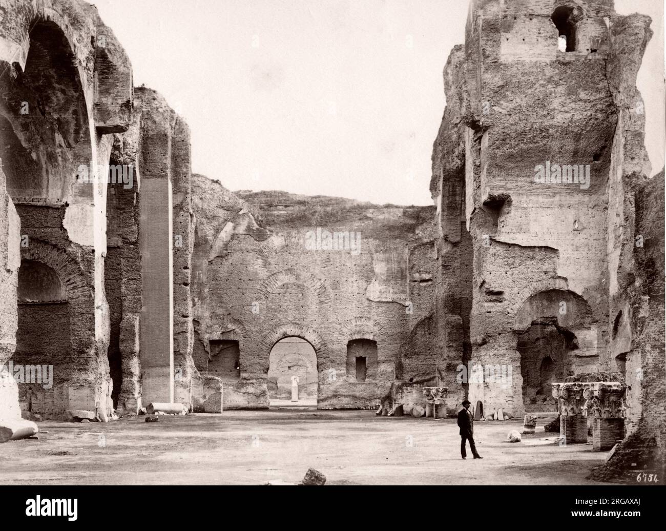 Foto d'annata di fine Ottocento: Le Terme di Caracalla, Roma, Italia. Foto Stock