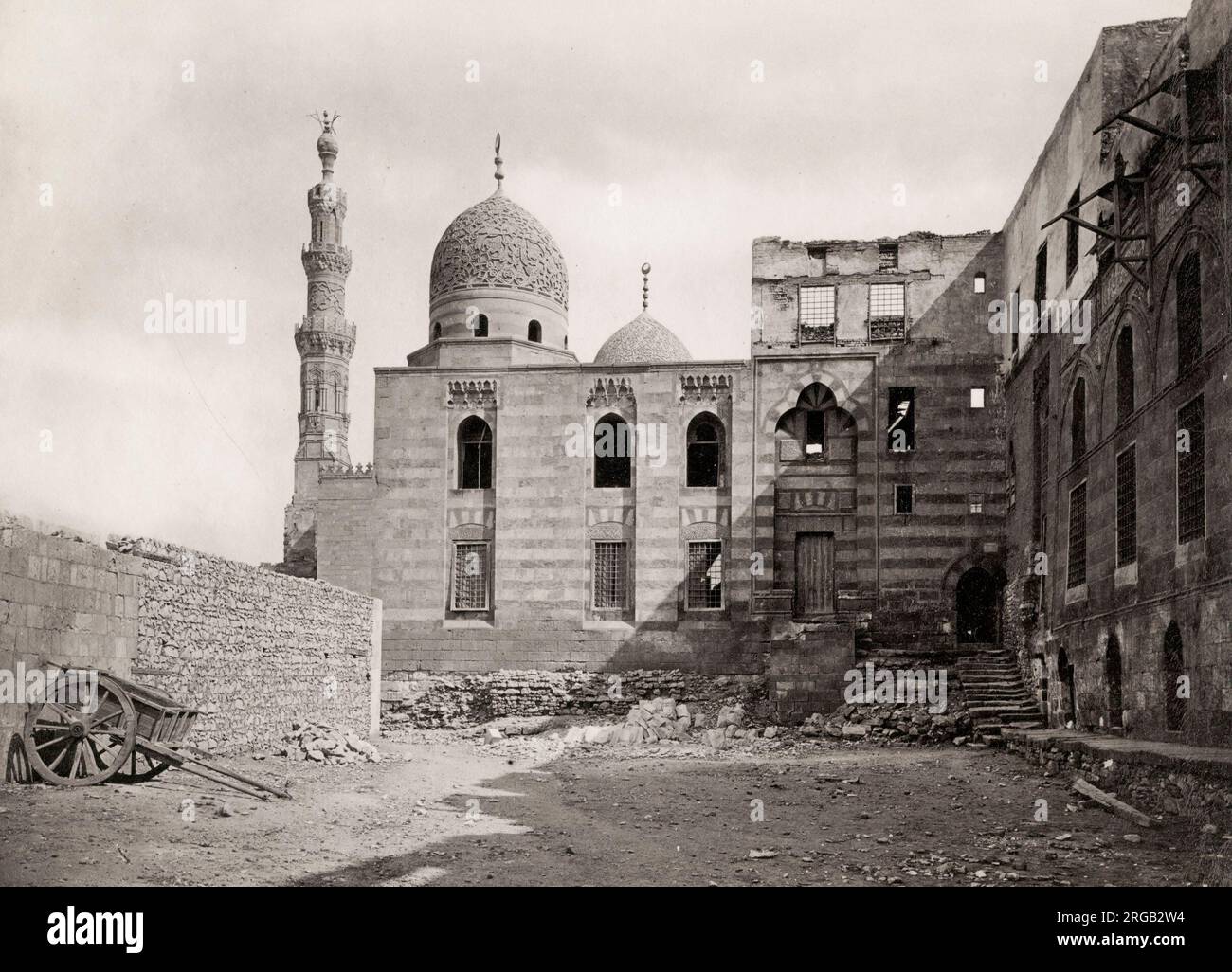 Fotografia d'epoca del XIX secolo: Archetettura, Tombe dei Califfi, Città dei morti, Egitto. Foto Stock