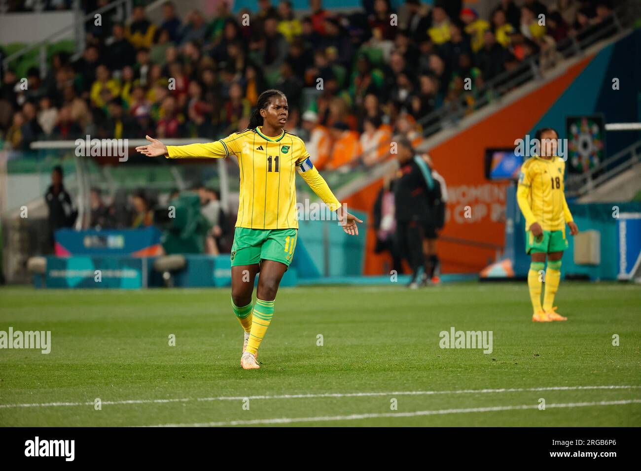 Melbourne, Australia. 8 agosto 2023. Khadija Shaw della Giamaica in azione durante la Coppa del mondo femminile FIFA Australia e nuova Zelanda 2023 Round of 16 match tra Colombia e Giamaica al Melbourne Rectangular Stadium. Columbia vinse la partita 1-0. Credito: SOPA Images Limited/Alamy Live News Foto Stock